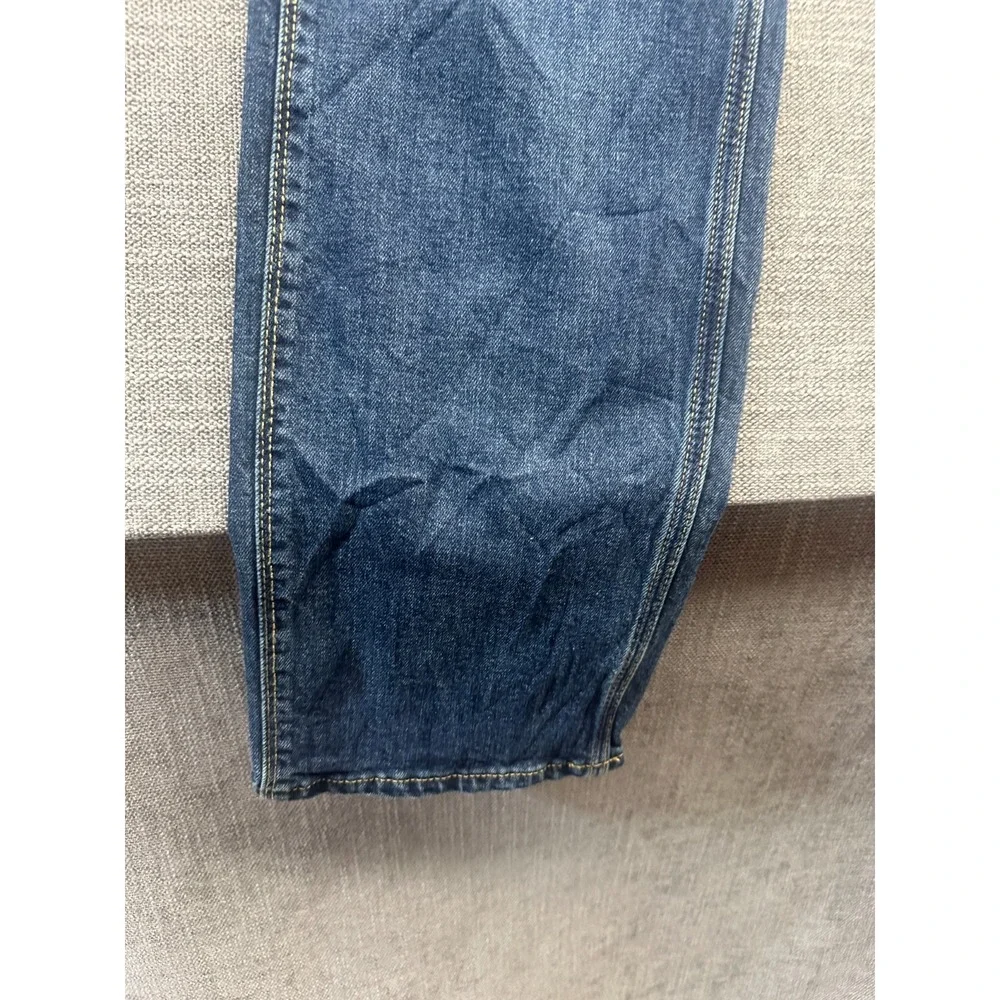 Wrangler Jeans Men 32x30 Blue Denim Medium Wash Regular Fit Stretch Straight Leg